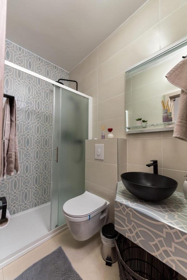 B&r Apartament